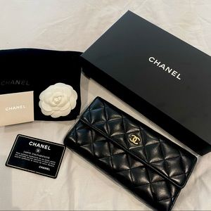 Chanel Caviar Flip Back Wallet (Large)